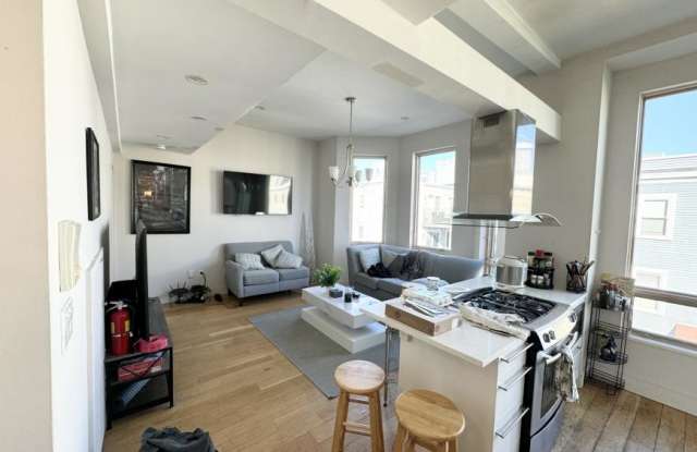 40 Washburn St. - 40 Washburn Street, Boston, MA 02125