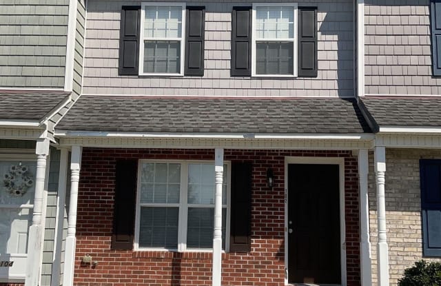 102 Springwood Drive - 102 Springwood Drive, Jacksonville, NC 28546