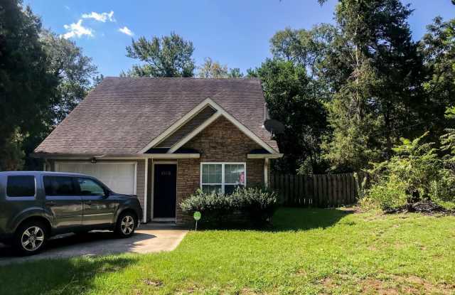 Coming soon! Pet Friendly Home in Walking Distance to Dog Park! photos photos Coming soon! Pet Friendly Home in Walking Distance to Dog Park! photos photos