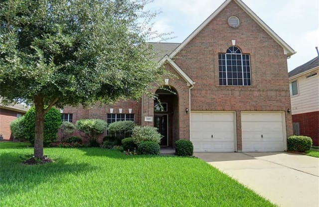 2015 WINDING HOLLOW DR - 2015 Winding Hollow Drive, Harris County, TX 77450