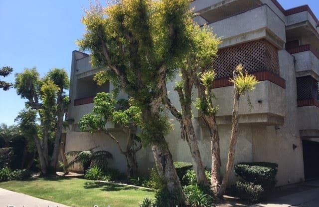 725 Magnolia #4 - 725 Magnolia Ave, Long Beach, CA 90813