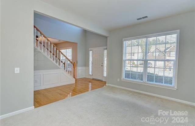 7815 Noland Woods Drive Gallery 4