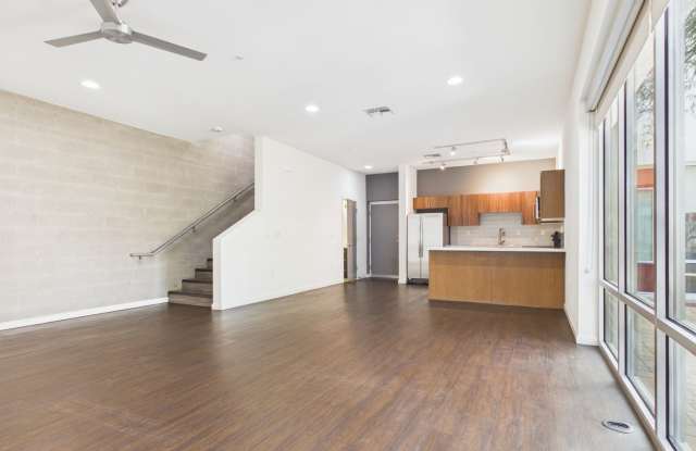 40th St (Unit #109) Gallery 3