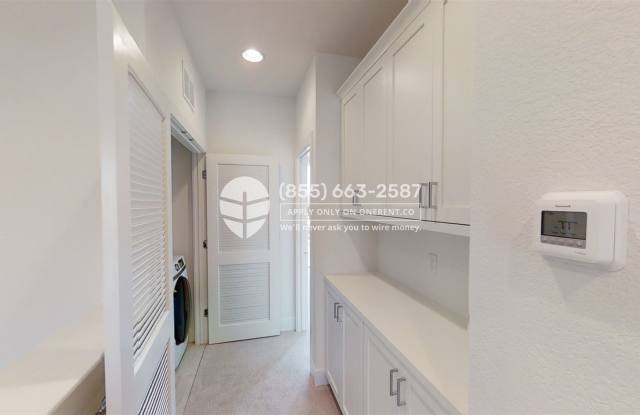 39128 Memorial Street Gallery 4