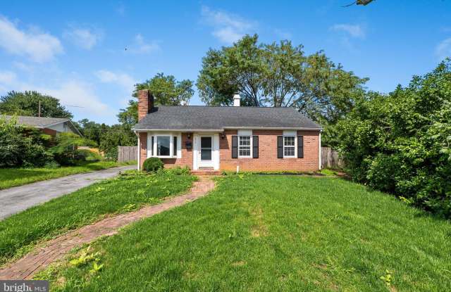 1317 CEDARWOOD Drive Gallery 4