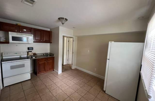 2756 Milburnie Rd photos photos