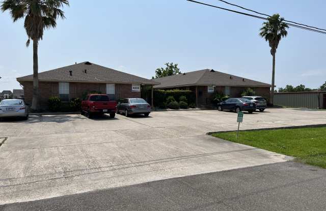 4516 Pontchartrain Drive Gallery 4