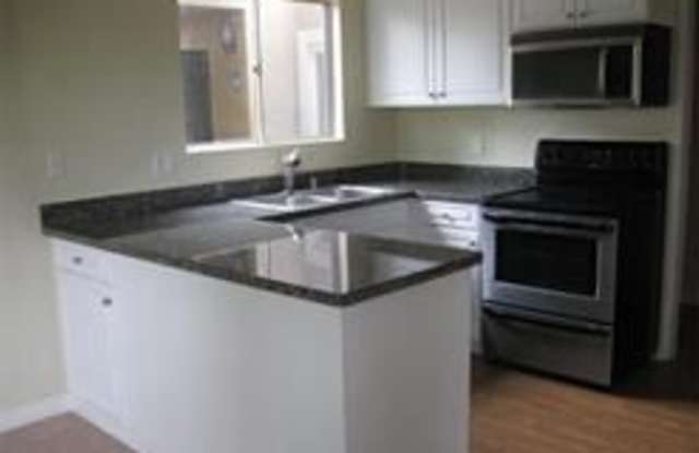 17081 WEST BERNARDO DRIVE #203 Gallery 2