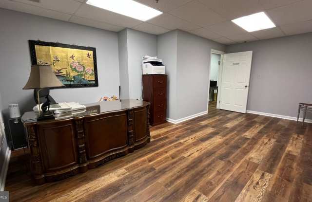 5074 DORSEY HALL Drive Gallery 4