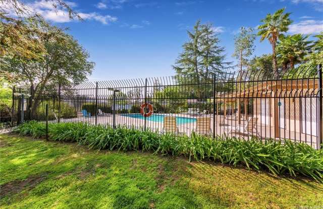 27405 Country Glen Road Gallery 3