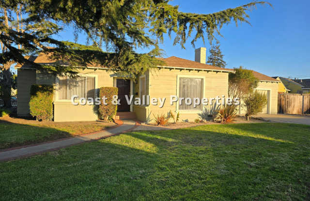 South Salinas HOME for RENT!!! - 43 Nacional Street, Salinas, CA 93901