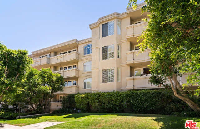 575 S Barrington Ave photos photos 575 S Barrington Ave photos photos