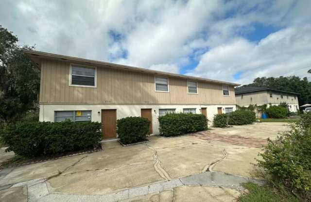 3552 Khayyam Avenue photos photos