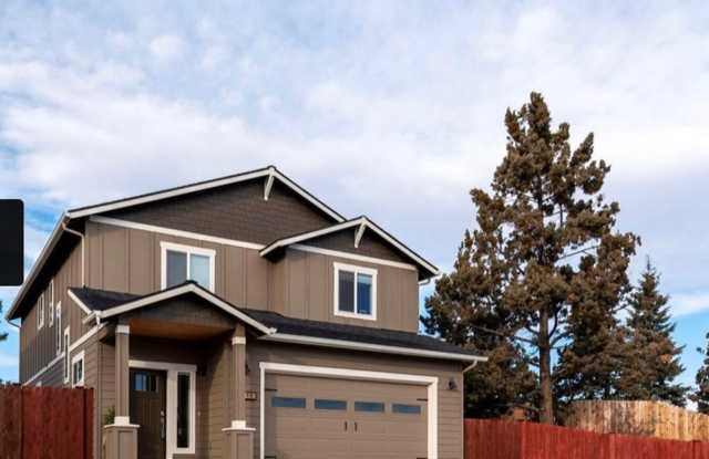 4 Bedroom Home with Mountain Views! photos photos