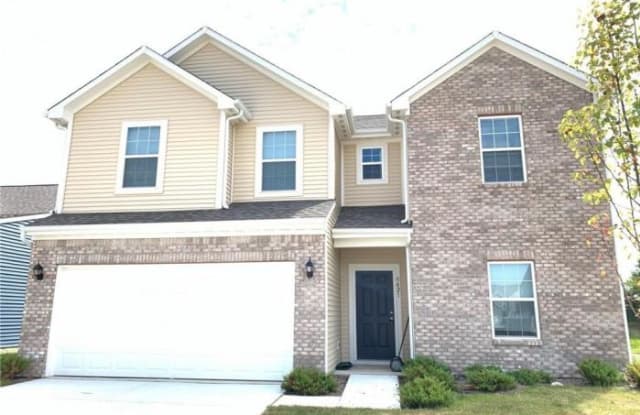5421 Tanglewood Lane - 5421 Tanglewood Ln, Whitestown, IN 46075