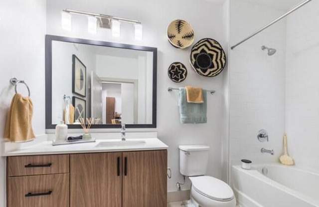 1932 E Parmer Ln Gallery 3