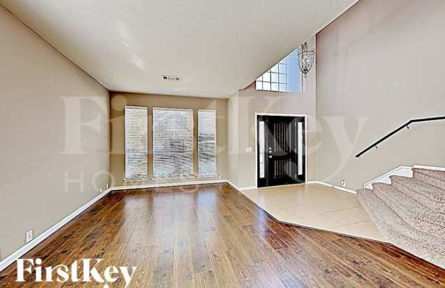15856 Coyote Hill Drive Gallery 2