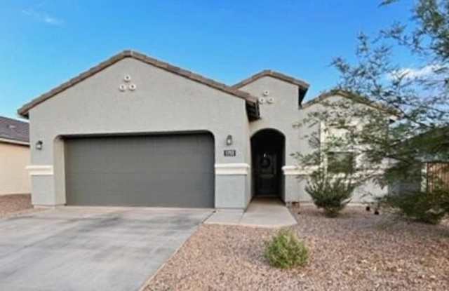 1753 W Cameron Boulevard - 1753 West Cameron Boulevard, Coolidge, AZ 85128