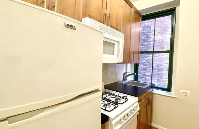 204 E 84th St - 204 East 84th Street, New York City, NY 10028