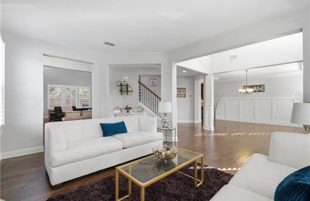 2530 Maple Ridge Lane Gallery 4
