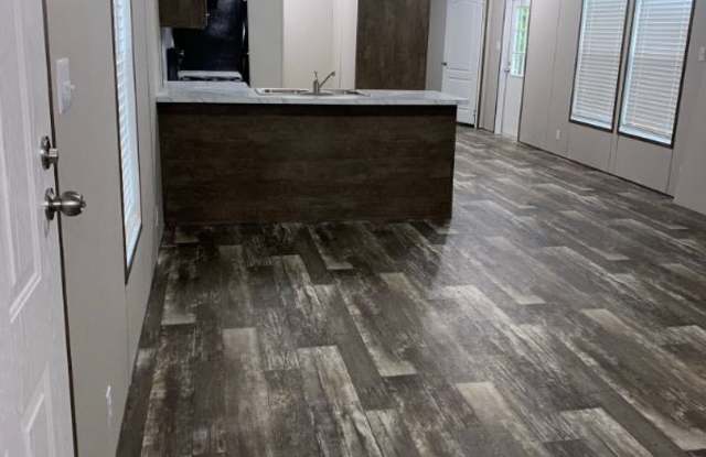 2220 Montague Ave G - 2220 Montague Avenue, Greenwood, SC 29649