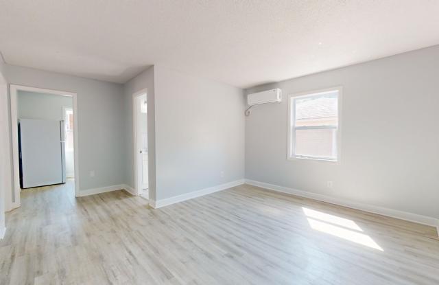 Two bedroom apartment for $1199 per month ~5 minutes from the Airport in a quaint and quiet community! Gallery 2