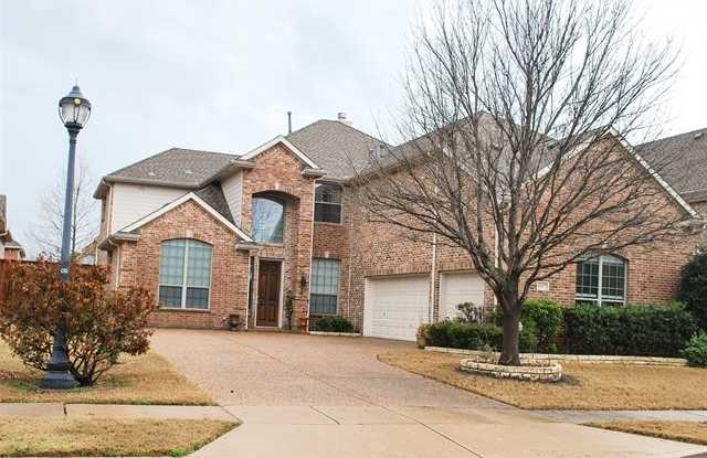 15677 Crown Cove Lane Gallery 2