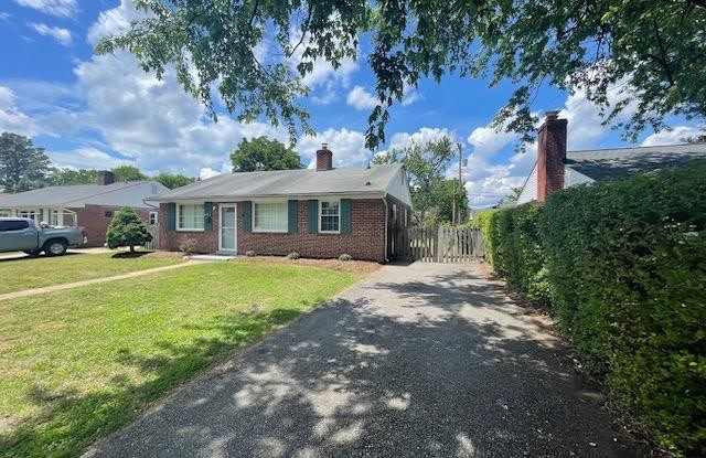 601 WOODFORD STREET - 601 Woodford Street, Fredericksburg, VA 22401