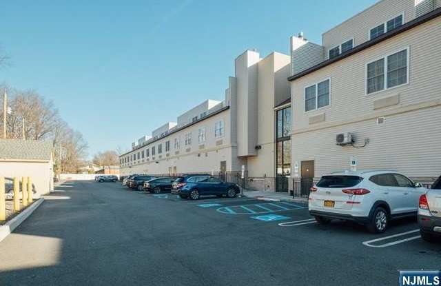 521 Livingston Street 208 photos photos