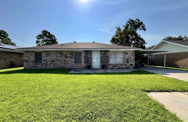 107 Diplomat Way Drive photos photos