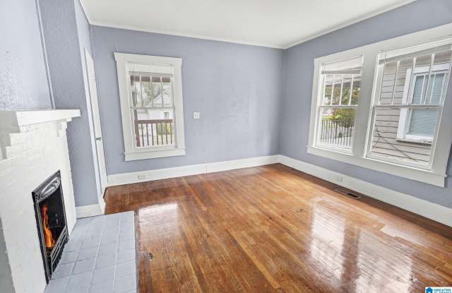 2335 20TH PLACE Gallery 2