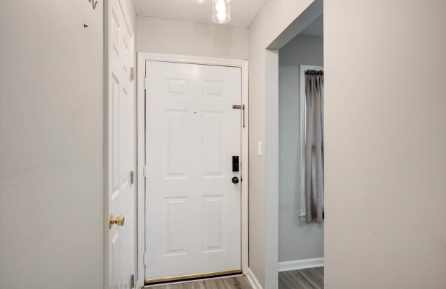 4010 Calypso Drive Gallery 4