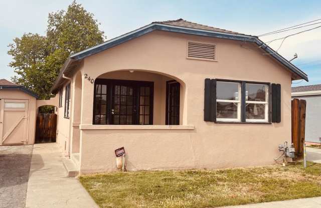 2 Bed 1 Bath Family Home - 240 Haydon Street, Hollister, CA 95023