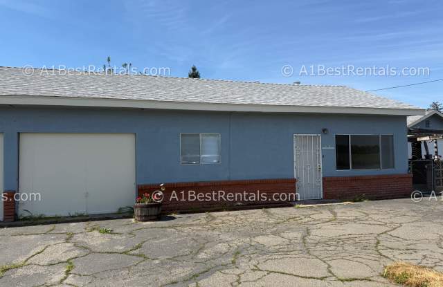 5355 Yosemite Boulevard photos photos