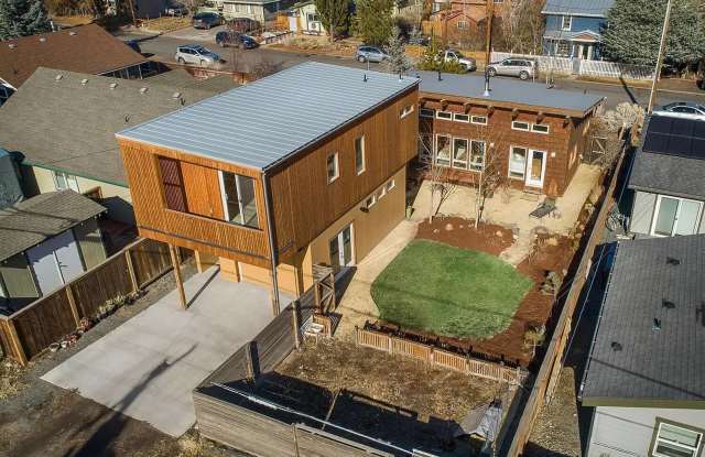 Modern NW Bend ADU | 1 Bed 1 Bath | Utilities Included | Near Trails, Restaurants, Shopping photos photos