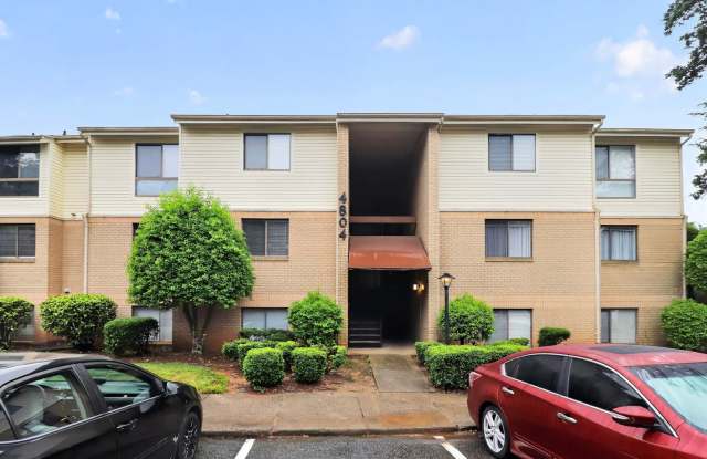 Spacious Charlotte Condo with Private Balcony! photos photos Spacious Charlotte Condo with Private Balcony! photos photos