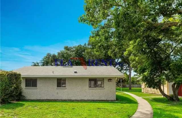 2/2 Villa in Winter Springs Gallery 1
