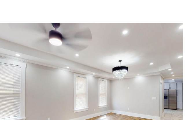 24 Academy Street Gallery 3