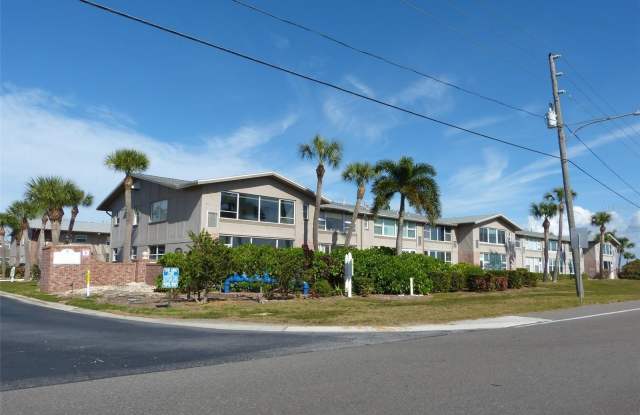 2 CAUSEWAY BOULEVARD photos photos