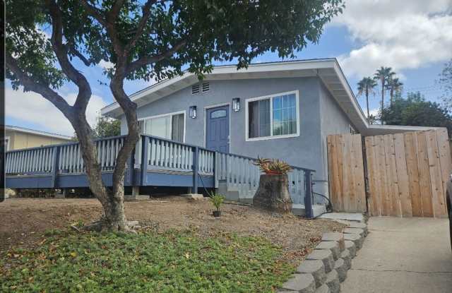 Spacious 4 bedrooms 2 baths in Spring Valley Gallery 1