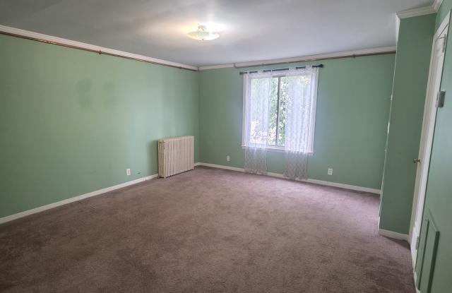 214 1st Street North - 1 Gallery 2