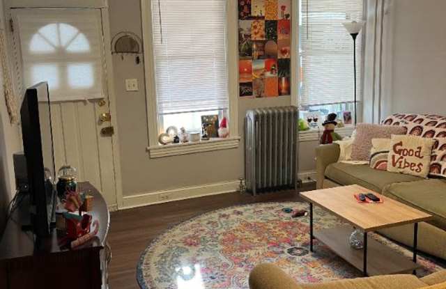378 Shurs Ln - 378 Shurs Lane, Philadelphia, PA 19128