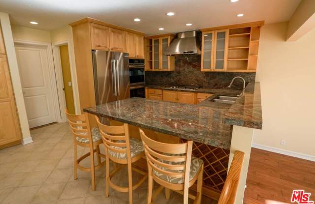 17097 Palisades Circle photos photos