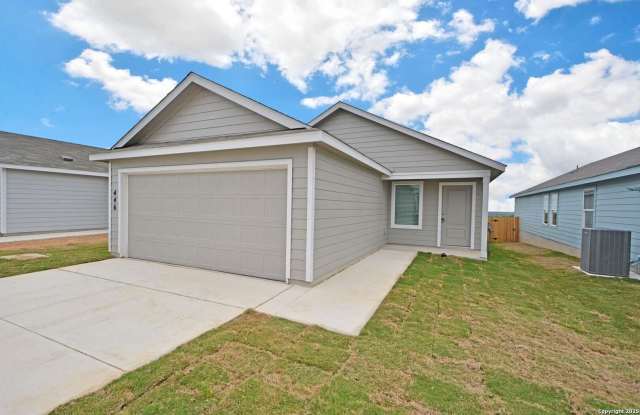 446 PAYTON PL Gallery 1