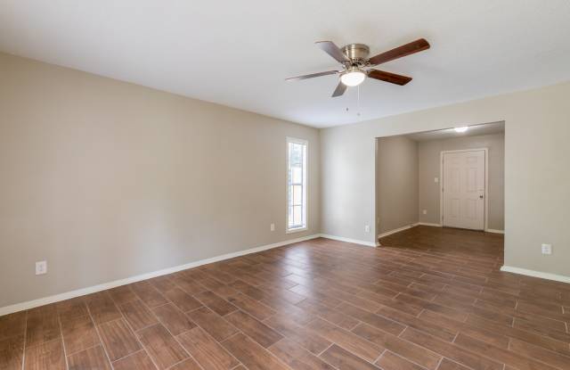 3869 Winwood Dr Gallery 4
