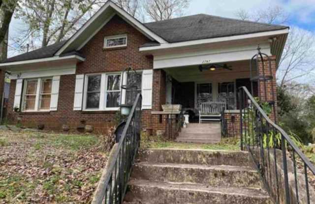 3 bedroom 2 bath beautiful home with tons of character! photos photos