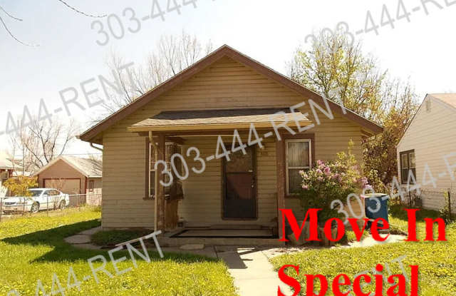 $500 Move-In Special – 3-Bed Ranch Home Minutes from Downtown Denver photos photos