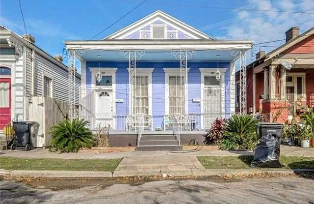 2819 DUMAINE Street photos photos