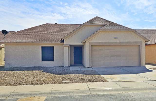 Renovated 4 Bedroom 2 Bathroom in Glendale! Gallery 3