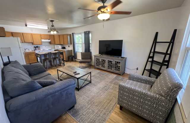 413 Valverde St photos photos
